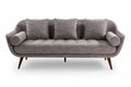 Moderne graue Couch mit Kissen und Holzbeinen